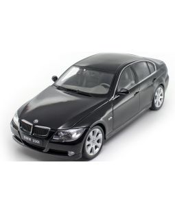 Welly BMW 330i Black 1 : 24