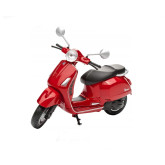 Welly Vespa 2017 GTS 125 cc (red) 1:18