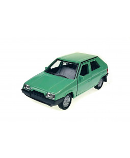 Welly Škoda Favorit Light green 1:38