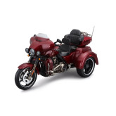 Maisto Harley Davidson 2021 CVO Tri Glide, metal červená 1:12